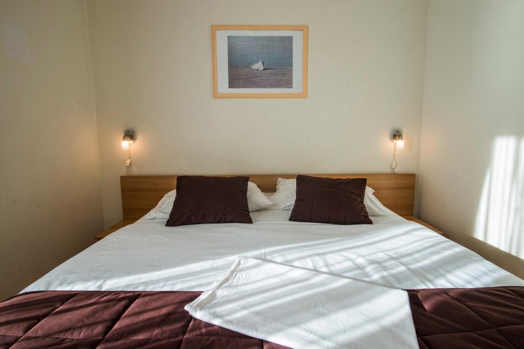 Aparthotel Castrum Novum Novigrad Istria Chambre photo