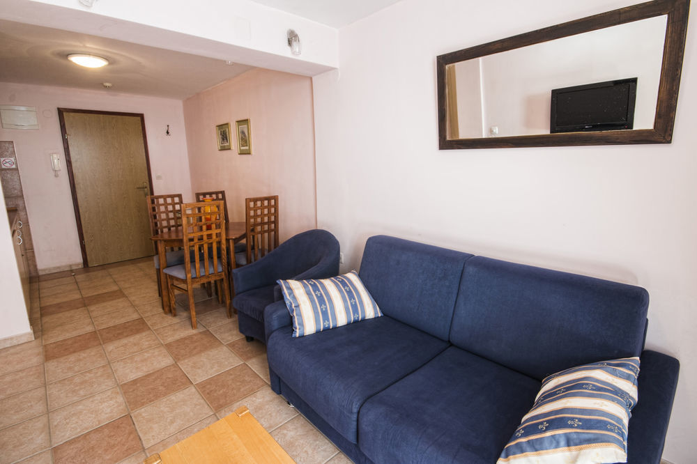 Aparthotel Castrum Novum Novigrad Istria Extérieur photo