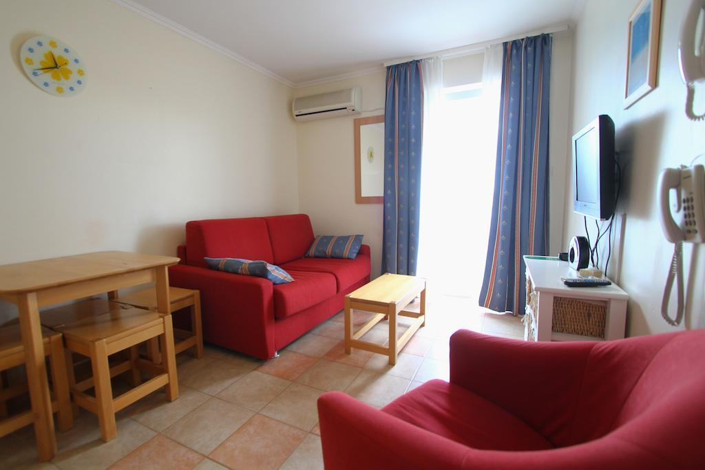 Aparthotel Castrum Novum Novigrad Istria Chambre photo